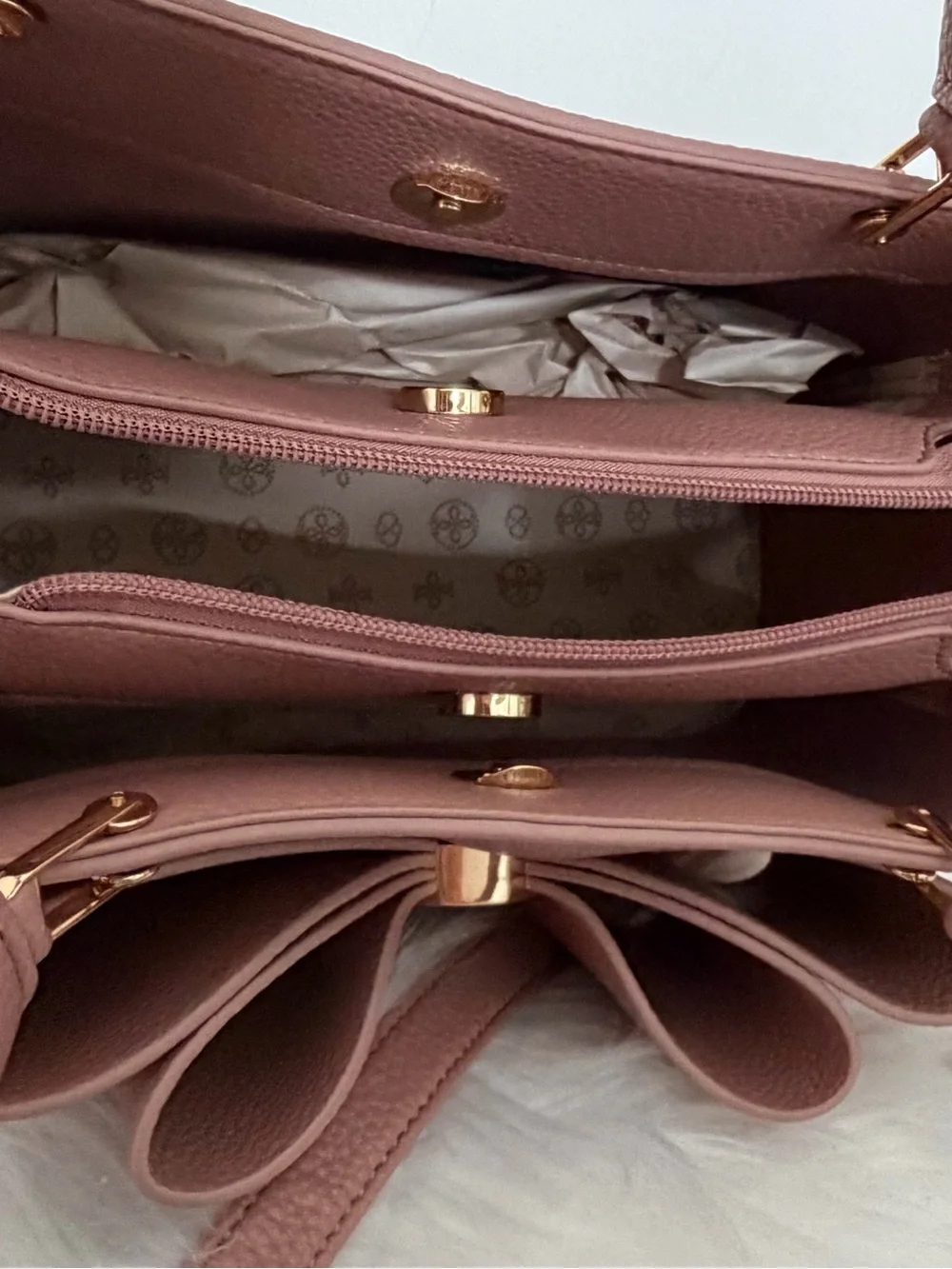 Women's Bow-Accent Top Handle Satchel in Dusty Rose